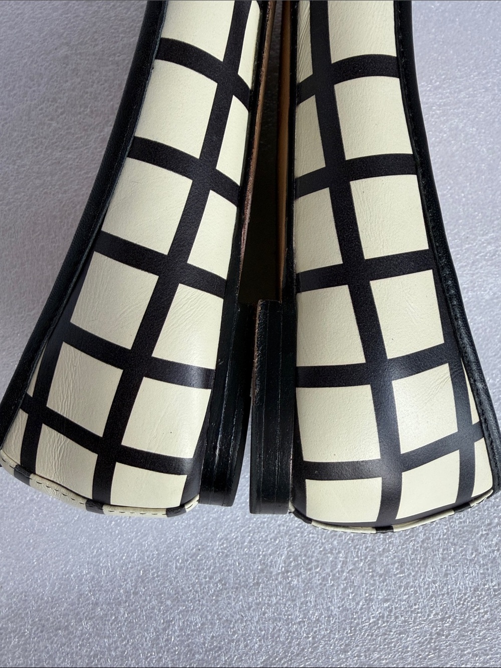 KATE SPADE New York Willa Bow Ballet Flats Ivory Black Leather Size 6 Women’s - Picture 10 of 13